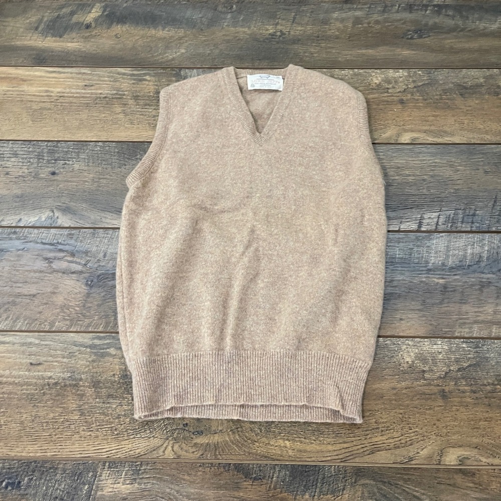 Lord Jeff Mens XS Tan Virgin Lambswool V-Neck Sweater Vest Made in USA Vintage
